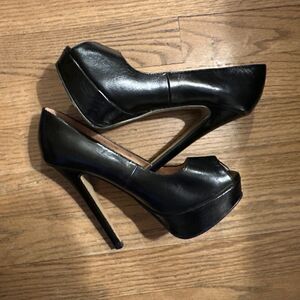 TOPSHOP Black Peep Toe Heels Shoes Size 37